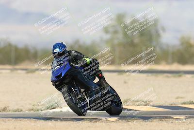 media/Nov-16-2025-Race Pace (Sun) [[8c5fa54630]]/Verified Riders/2-Turn 7 (945am)/